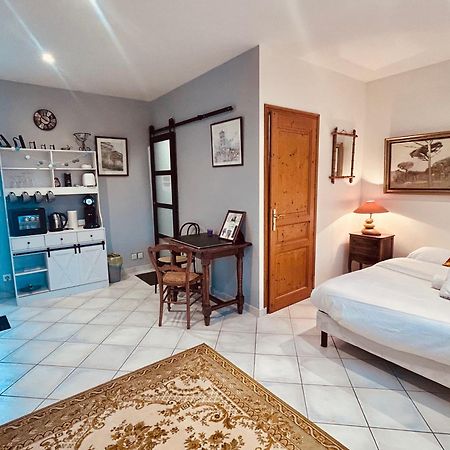 Le Clos De Tanvol - Parking Prive Gratuit- Terrasse Privee - Climatisation Viriat エクステリア 写真